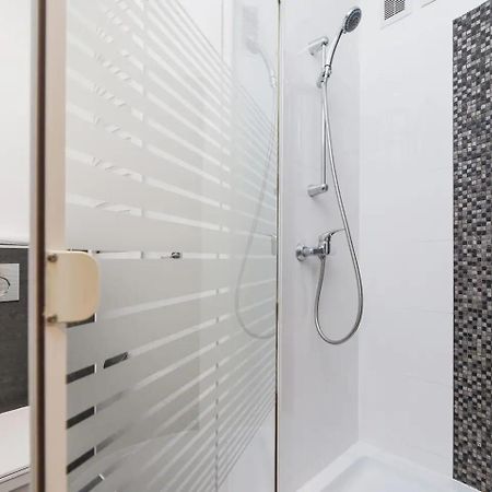 Apartamento Private Parking - Old Town - Sw Krzyza 16 Street Cracovia Exterior foto