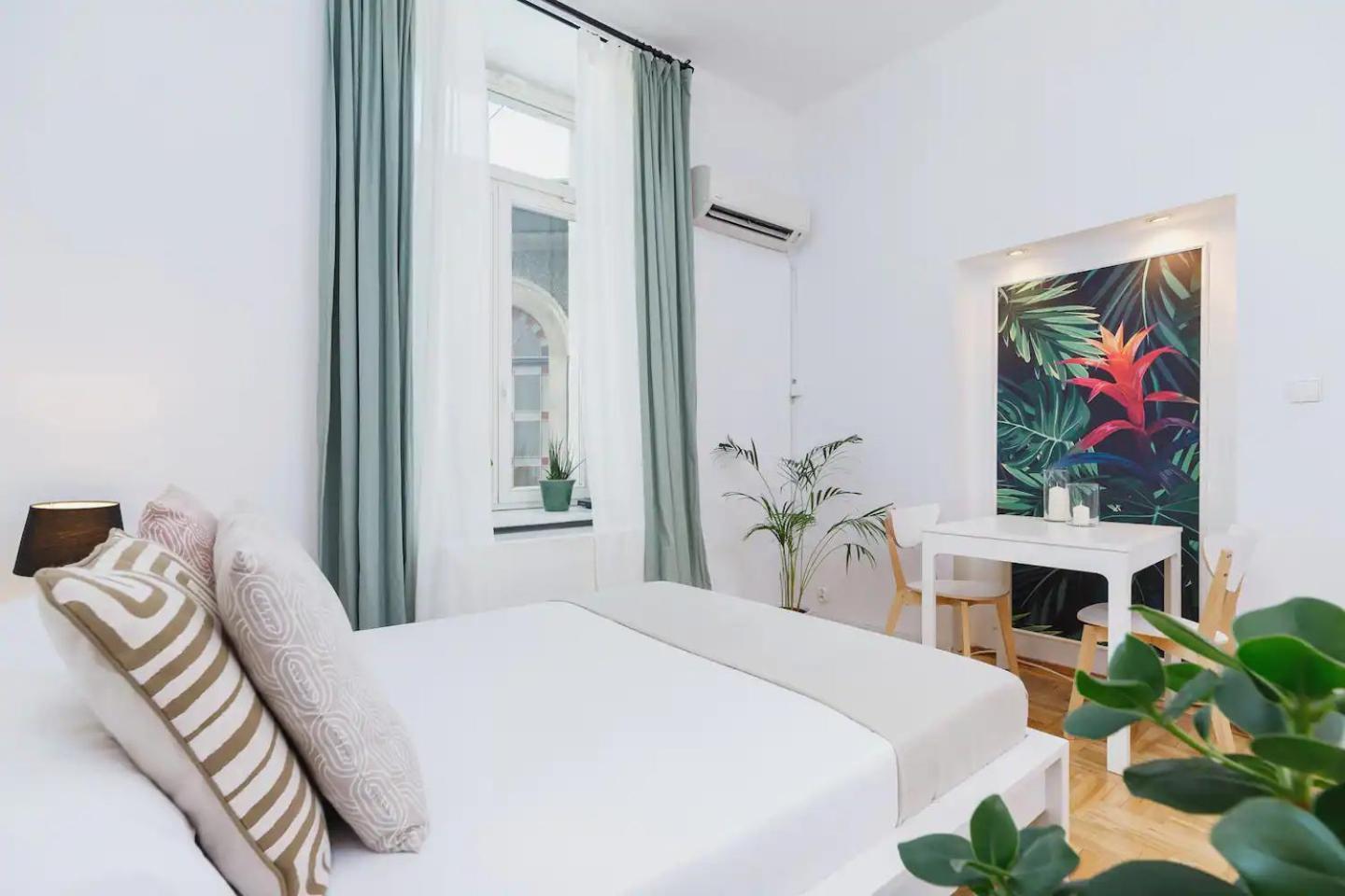 Apartamento Private Parking - Old Town - Sw Krzyza 16 Street Cracovia Exterior foto